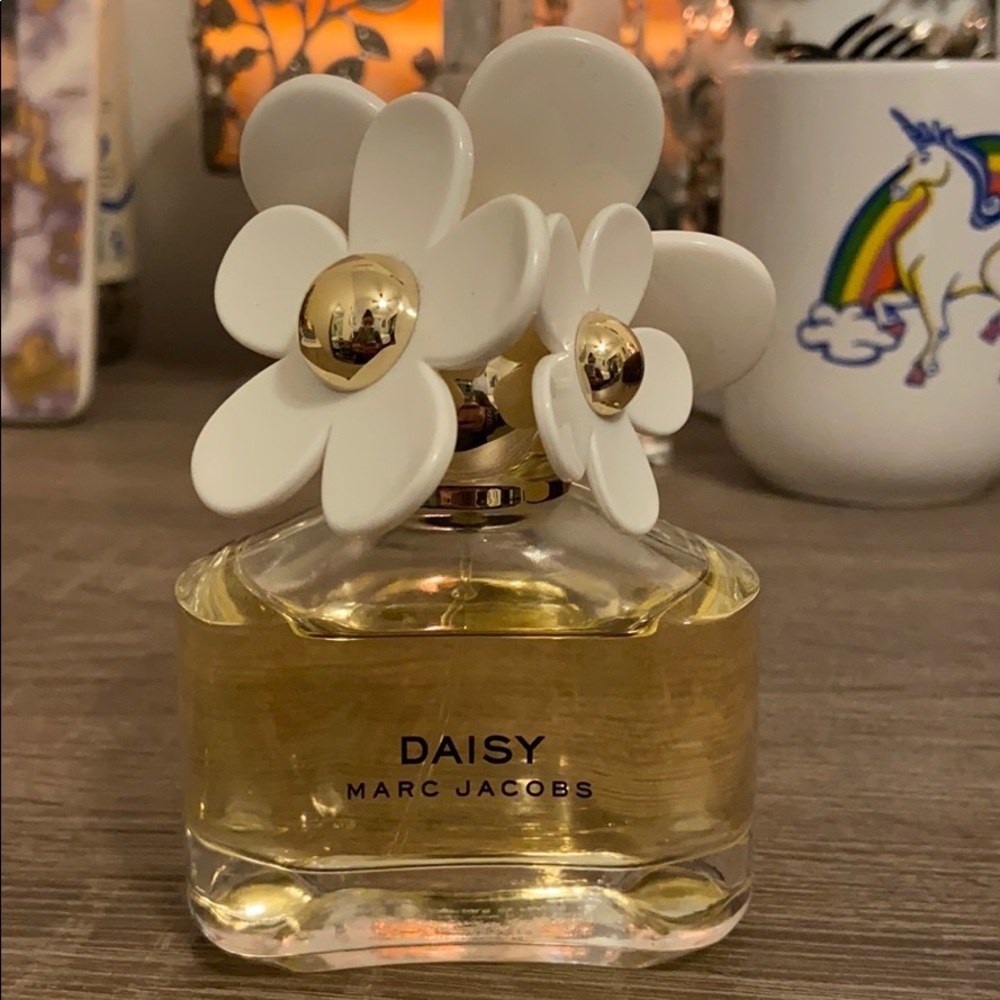 Marc Jacobs daisy